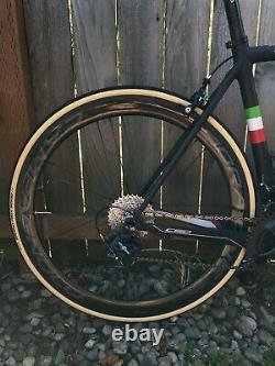 Colnago C60 Size 52s Campagnolo 11 Speed Bora One 50 Wheelset