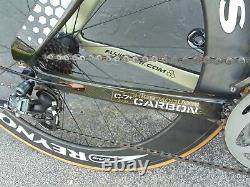 Fuji D6 Triathlon Road Bike Carbon Fiber Reynolds Strike Wheelset Sram Red Small