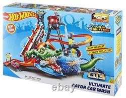 Hot Wheels FTB67 City Gator Car Wash Connectable Play Set with Diecast and Mini