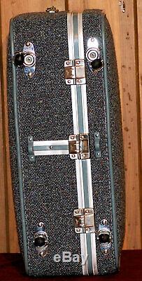 Skyway Luggage Set of 3 Luggage Tags Small Medium Large Blue Silver Wheels