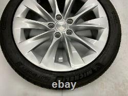 Tesla Model S 5YJS 1x 245/ 45 R19 Alloy Wheel 10Spoke Style Silver 1039337-00-A