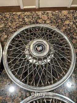 Vintage OEM GM Set 4 15 Wire Spoke Hubcaps Wheel Covers Buick Small Shield