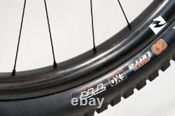 Roues VTT en carbone Reynolds TR 367 27.5 Boost Maxxis Recon+ Modèle d'affichage/démonstration